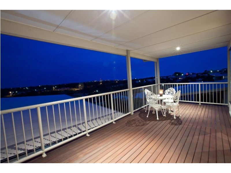 41 Albatross Avenue, Caloundra QLD 4551