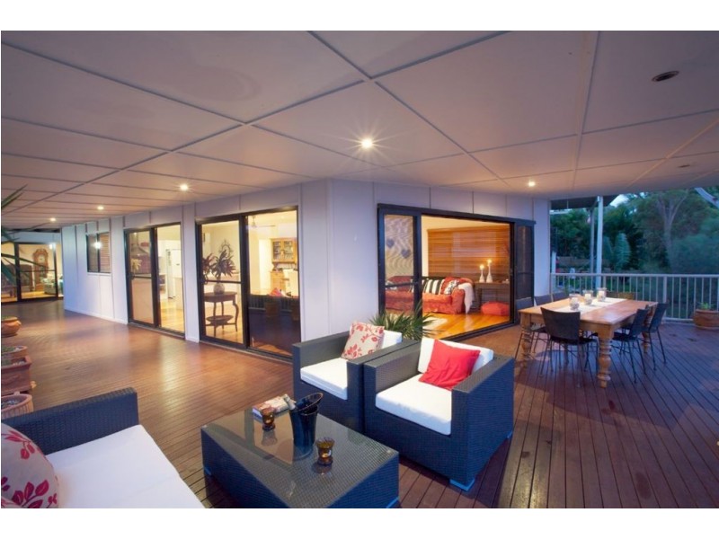 41 Albatross Avenue, Caloundra QLD 4551