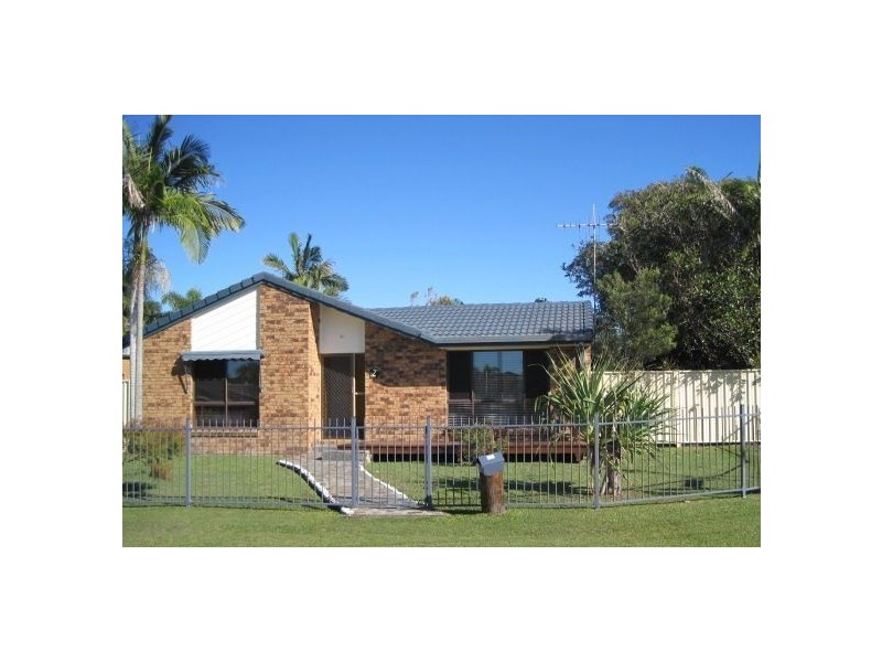 2 Balemo Street, Battery Hill QLD 4551