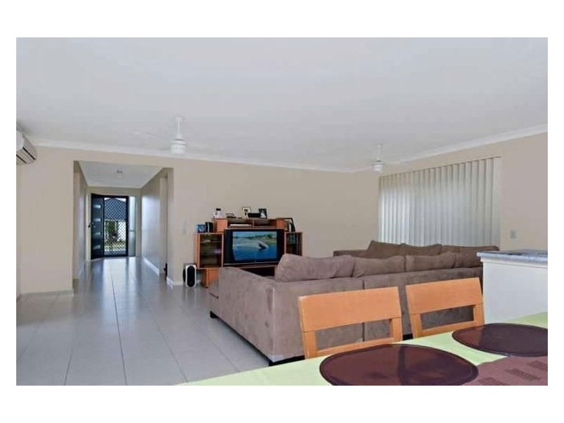 39 Alicia Circuit, Little Mountain QLD 4551