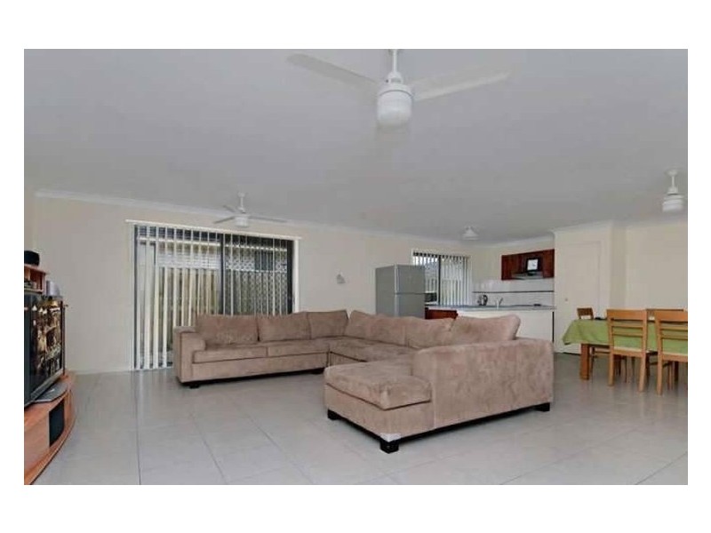 39 Alicia Circuit, Little Mountain QLD 4551