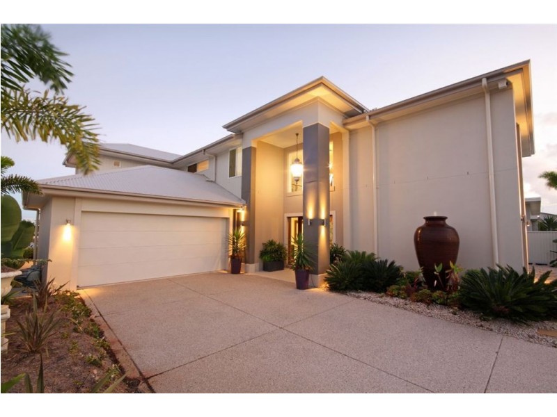 32 Westholme Cct, Pelican Waters QLD 4551