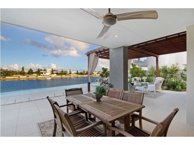 32 Westholme Cct, Pelican Waters QLD 4551