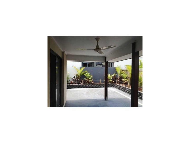 9 Myrtus Street, Mountain Creek QLD 4557