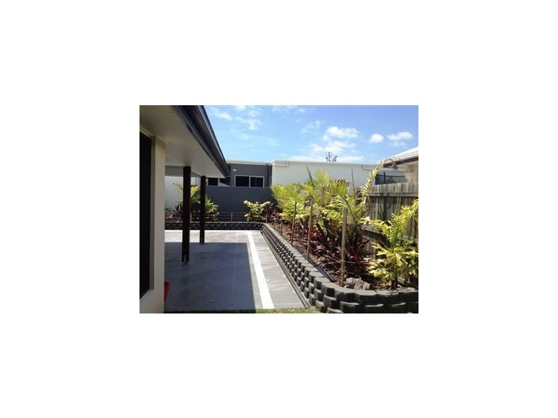 9 Myrtus Street, Mountain Creek QLD 4557