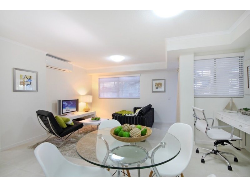 38 King Street, Kings Beach QLD 4551