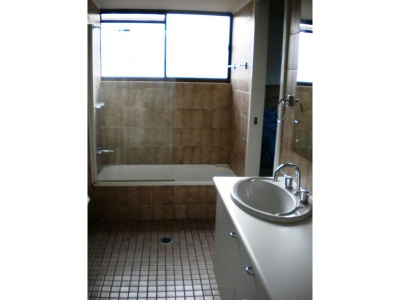 1 Cooma Terrace, Caloundra QLD 4551