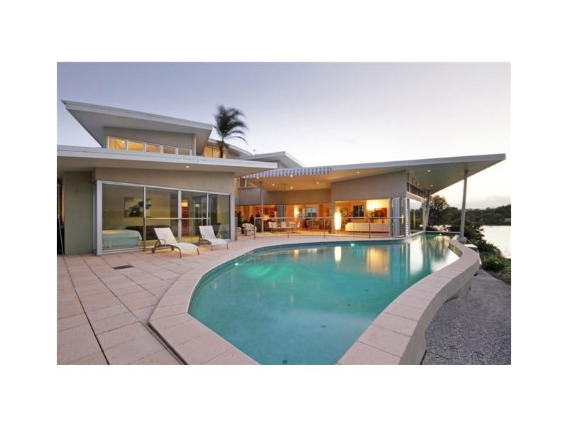 15 Millennium Circuit, Pelican Waters QLD 4551