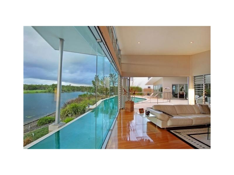 15 Millennium Circuit, Pelican Waters QLD 4551