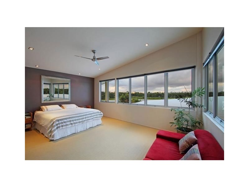 15 Millennium Circuit, Pelican Waters QLD 4551