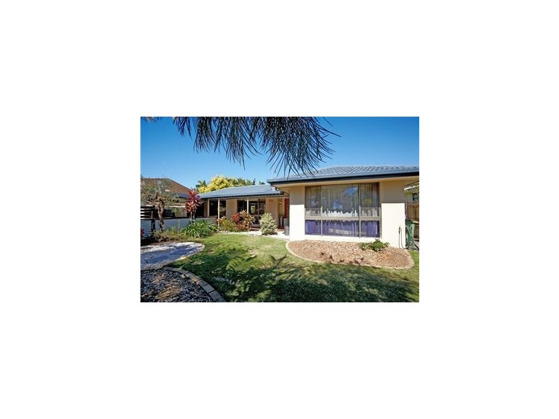 32 Browning Blvd, Battery Hill QLD 4551