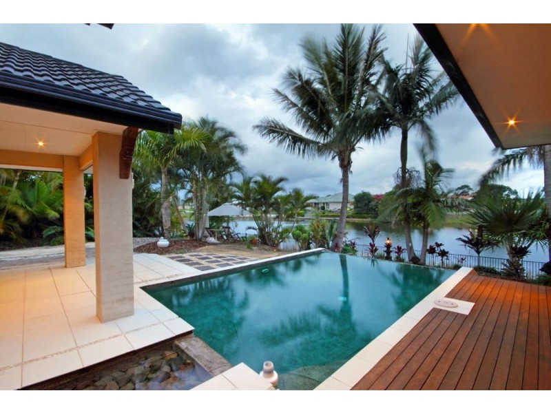 32 Wallaby Circuit, Pelican Waters QLD 4551