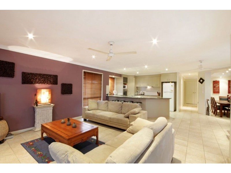 32 Wallaby Circuit, Pelican Waters QLD 4551