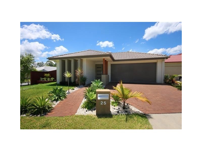 25 Peppermint Circuit, Sippy Downs QLD 4556