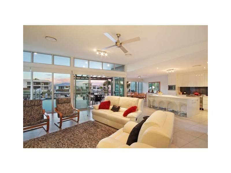 3A Artunga Place, Pelican Waters QLD 4551