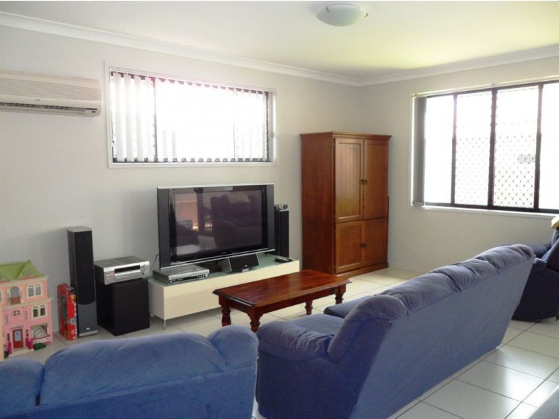 38 Crater Street, Caloundra West QLD 4551