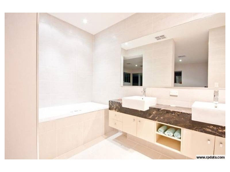 11 Seagull Avenue, Aroona QLD 4551