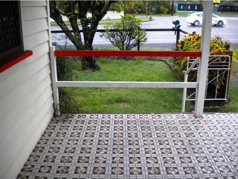 4 Bowman Road, Caloundra QLD 4551