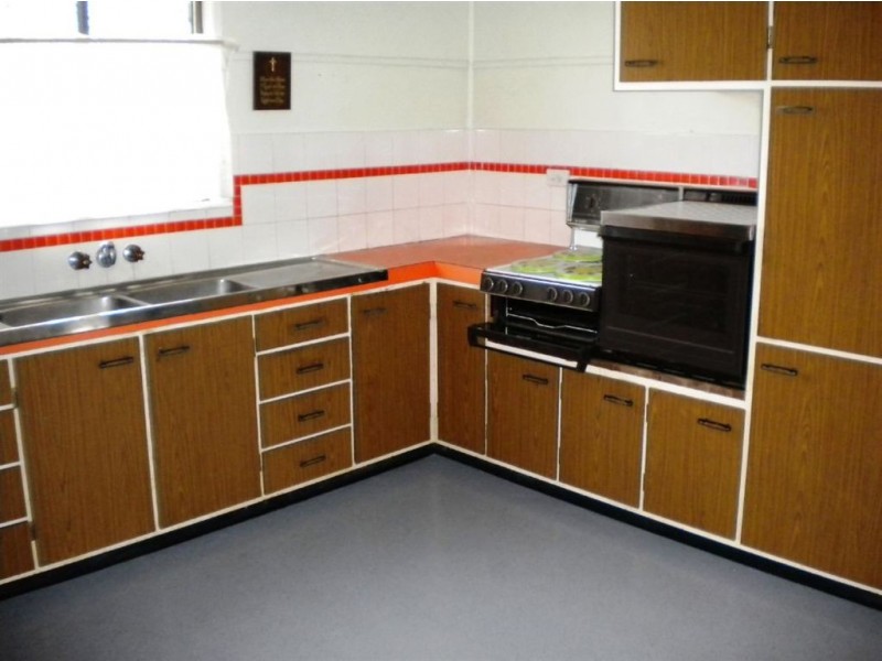 4 Bowman Road, Caloundra QLD 4551