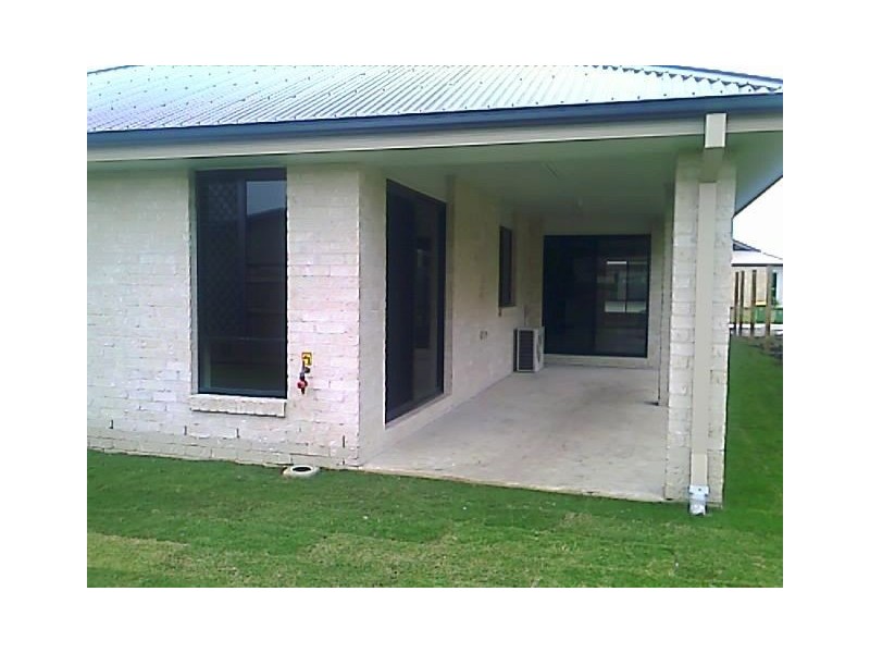 35 Howitt Street, Caloundra West QLD 4551