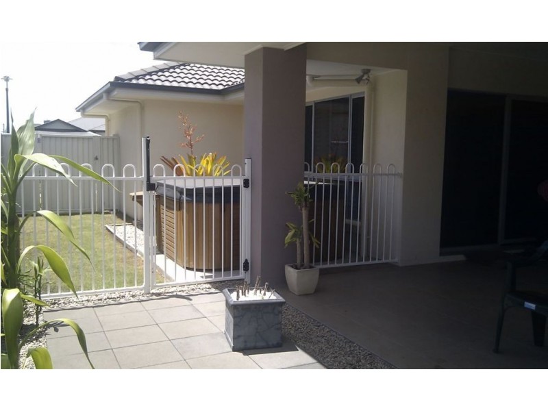 18 Echo Street, Pelican Waters QLD 4551