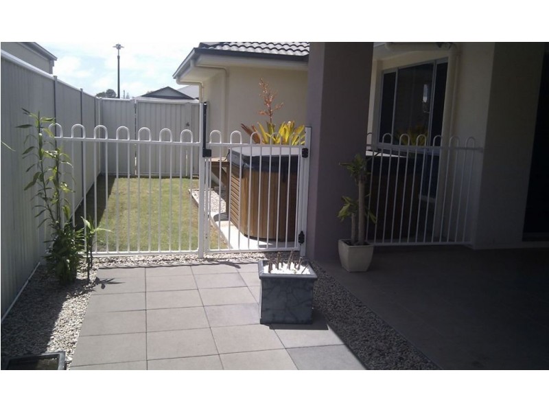 18 Echo Street, Pelican Waters QLD 4551