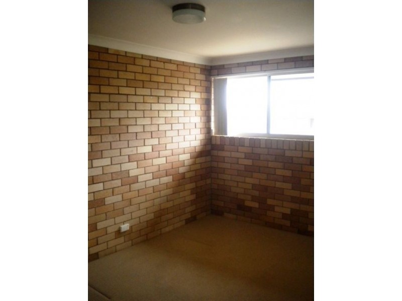 12 Coonowrin Street, Dicky Beach QLD 4551