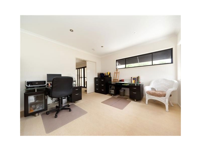 2/41 Mahogany Drive, Pelican Waters QLD 4551