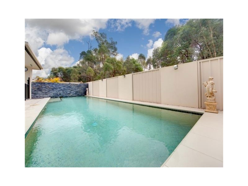 2/41 Mahogany Drive, Pelican Waters QLD 4551