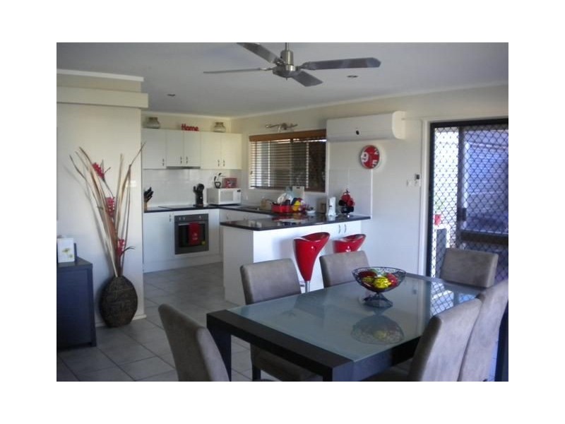 1/34 Anning Avenue, Golden Beach QLD 4551