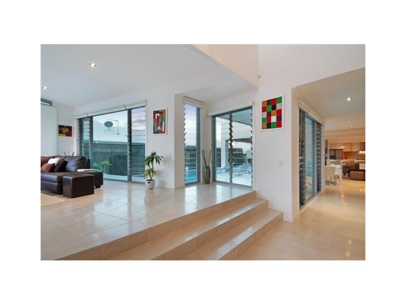 34 Bellanboe Circuit, Pelican Waters QLD 4551