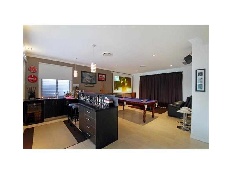 34 Bellanboe Circuit, Pelican Waters QLD 4551