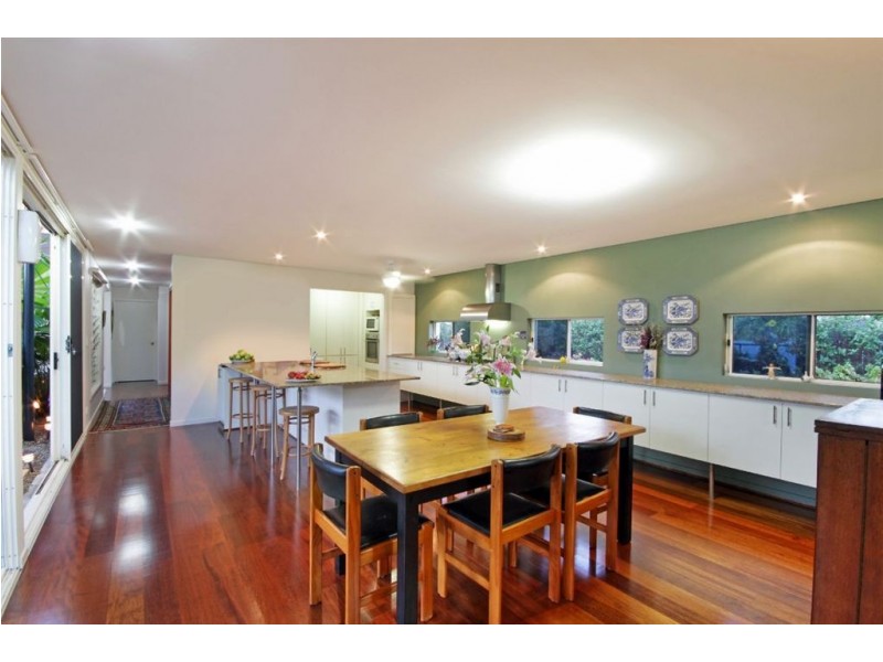 4 Finnegan Place, Pelican Waters QLD 4551