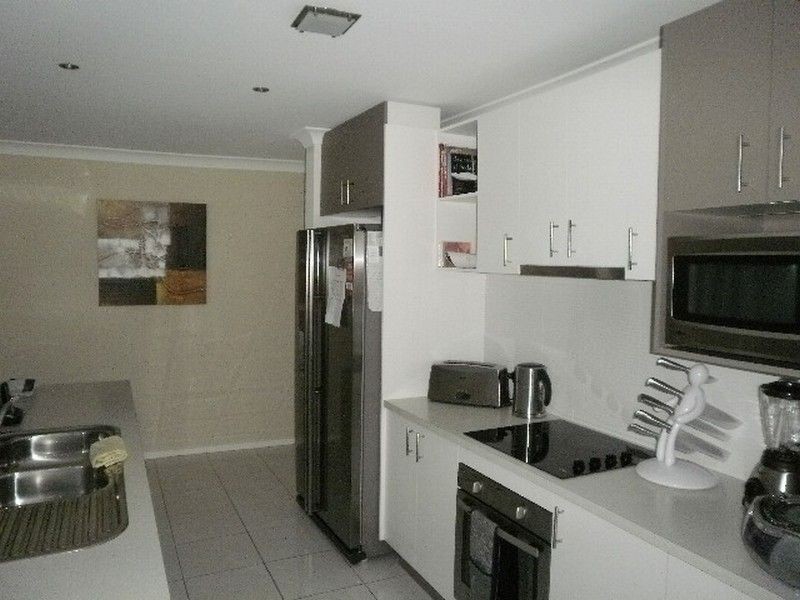 24 Kuthar Street, Pelican Waters QLD 4551