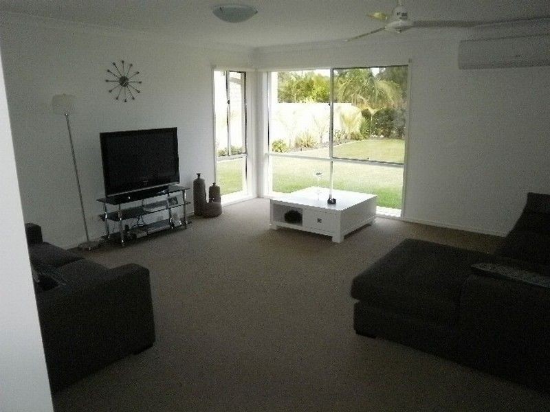 24 Kuthar Street, Pelican Waters QLD 4551