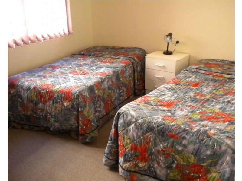 21 The Esplanade, Caloundra QLD 4551