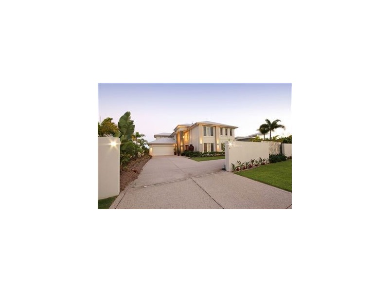 32 Westholme Circuit, Pelican Waters QLD 4551