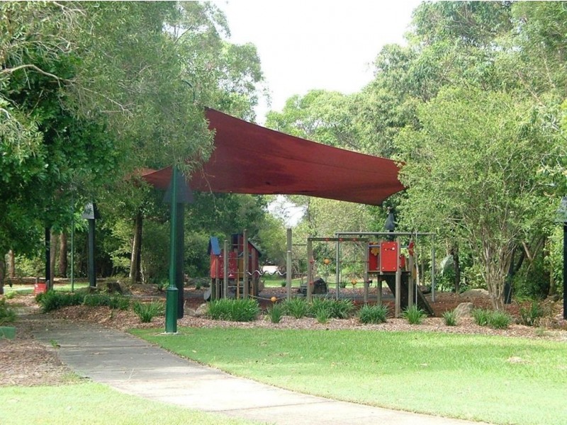 2 Lockyer Place, Pelican Waters QLD 4551