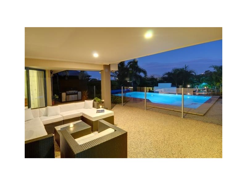 30 Wallaby Circuit, Pelican Waters QLD 4551