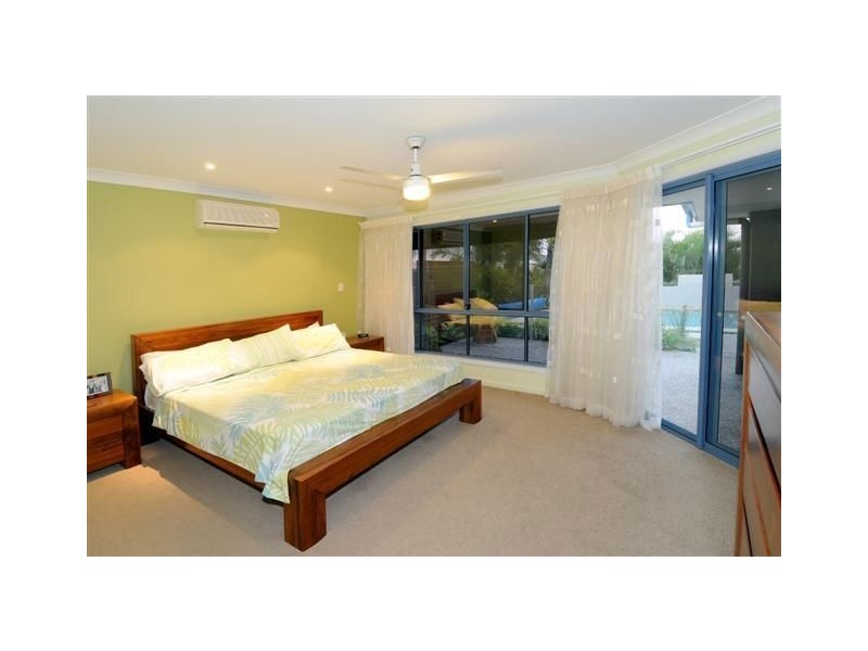30 Wallaby Circuit, Pelican Waters QLD 4551