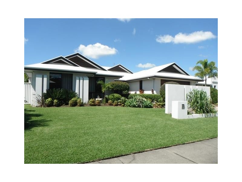 61 Mahogany Drive, Pelican Waters QLD 4551