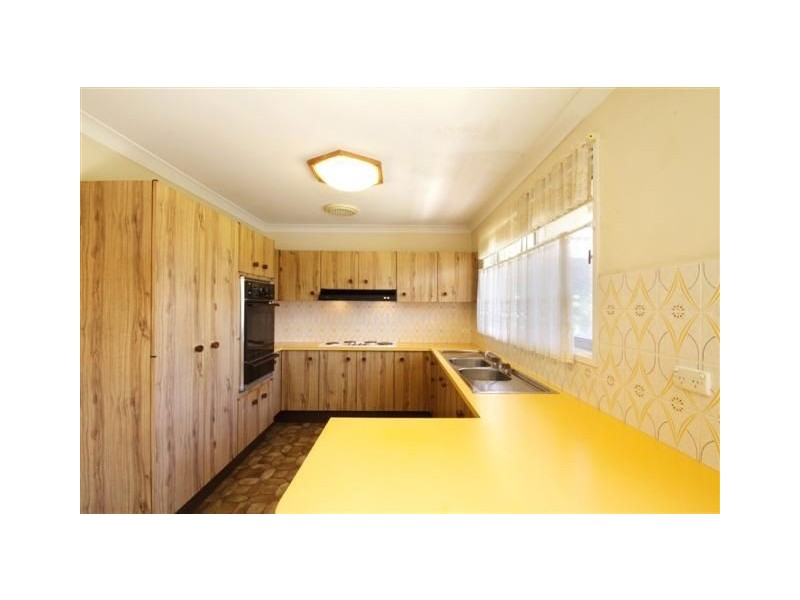 13 Saracen Street, Battery Hill QLD 4551