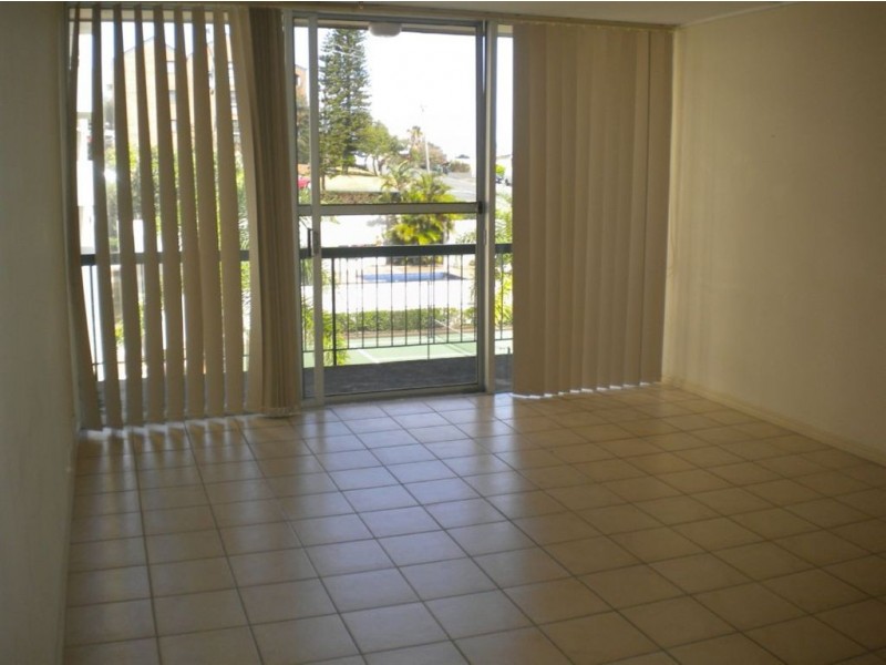 8/27 Burgess Street, Kings Beach QLD 4551