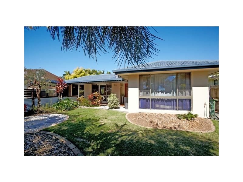 32 Browning Blvd, Battery Hill QLD 4551