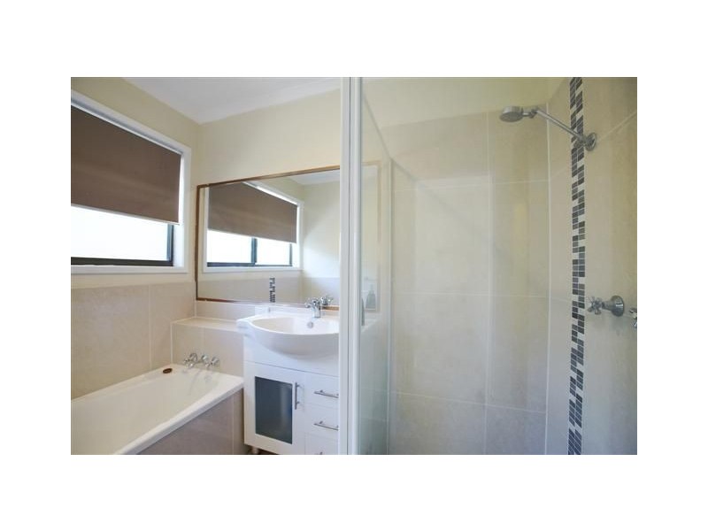 32 Browning Blvd, Battery Hill QLD 4551