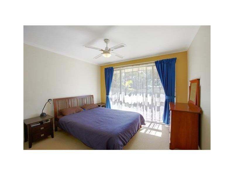 32 Browning Blvd, Battery Hill QLD 4551