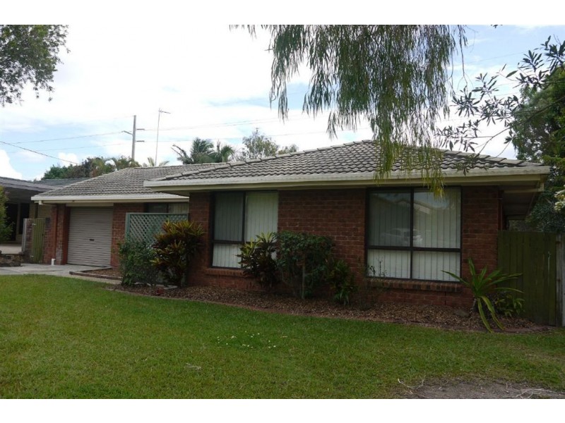 32 Milbong Street, Caloundra QLD 4551