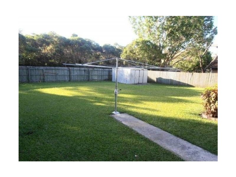 32 Milbong Street, Caloundra QLD 4551