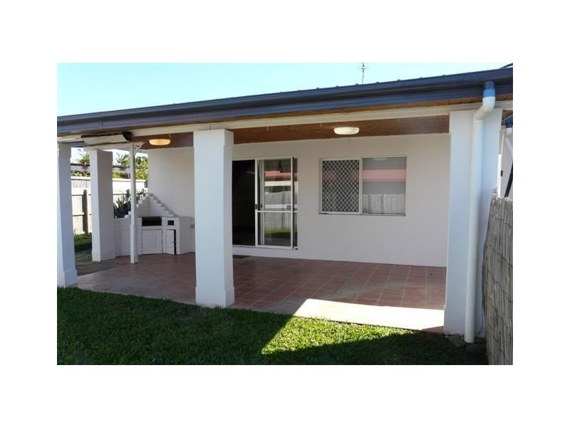 1 Balemo Street, Battery Hill QLD 4551
