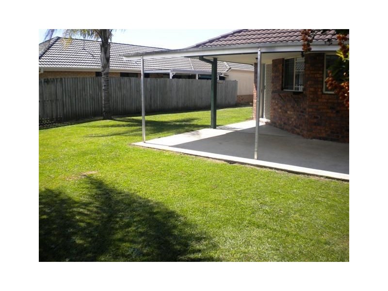 3 St James Court, Little Mountain QLD 4551